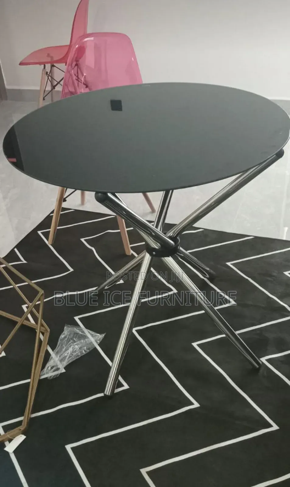 Round Coffee Table