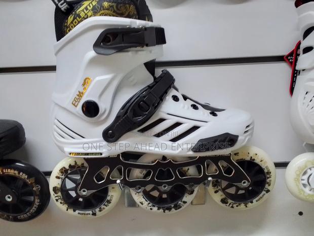 Brand New Three Wheeler White Professional Skates 110mm