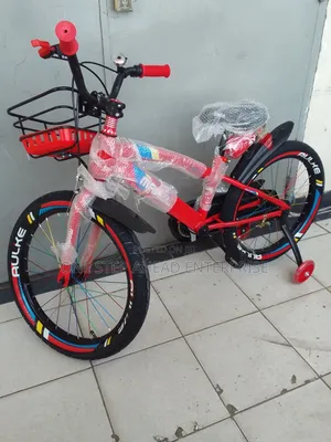 Size 20 Red With Front Bucket and Training Wheels