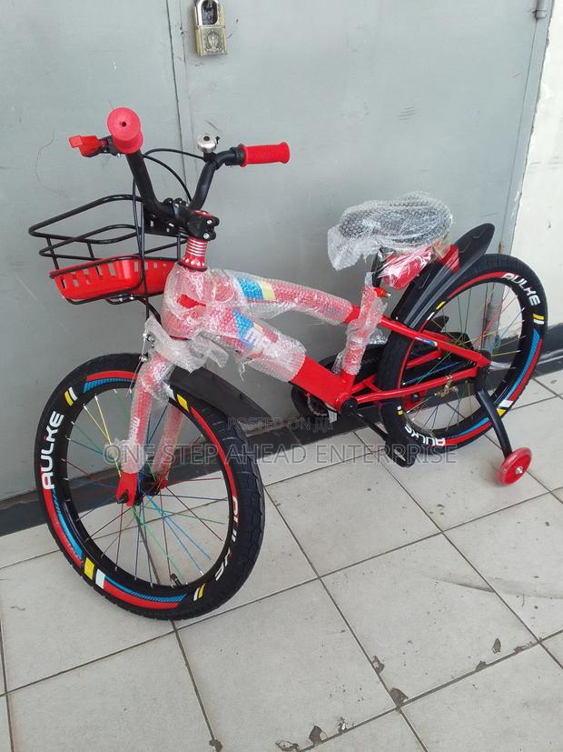Size 20 Red With Front Bucket and Training Wheels - thumbnail 2