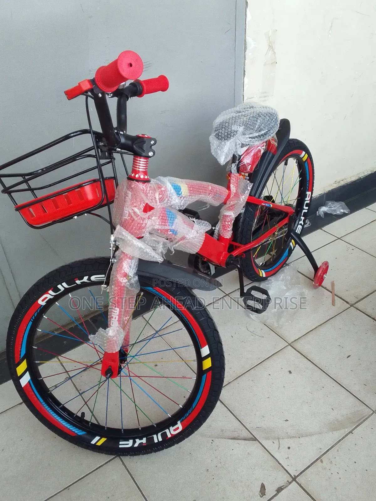 New Models Size 20 Bike With Training Wheels