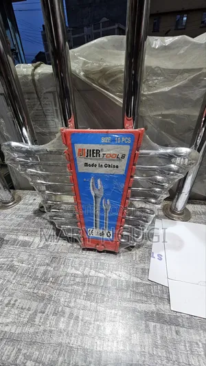 Spanners Different Sizes