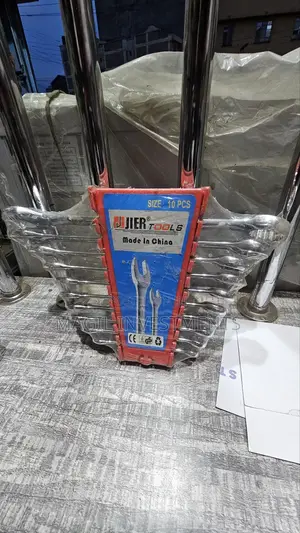 Spanners Different Sizes