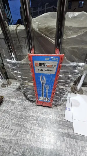 Spanners Different Sizes