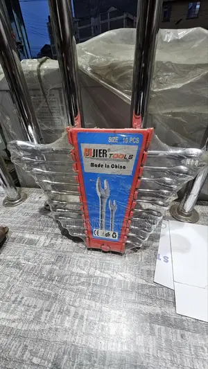 Spanners Different Sizes