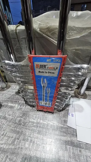 Spanners Different Sizes