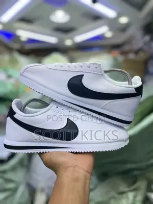 Nike Cortez White Black Unisex