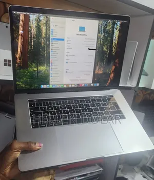 Desktop Computer Apple Mac Pro 16GB Intel Core i7 SSD 512GB