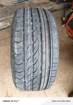 245/50zr18 Centara