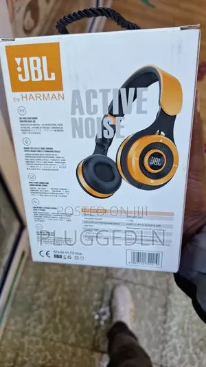 JBL J-221bt on-Ear Wireless Headphones.