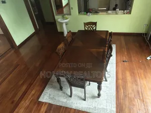 8bdrm Mansion in Kerarapon Drive for rent