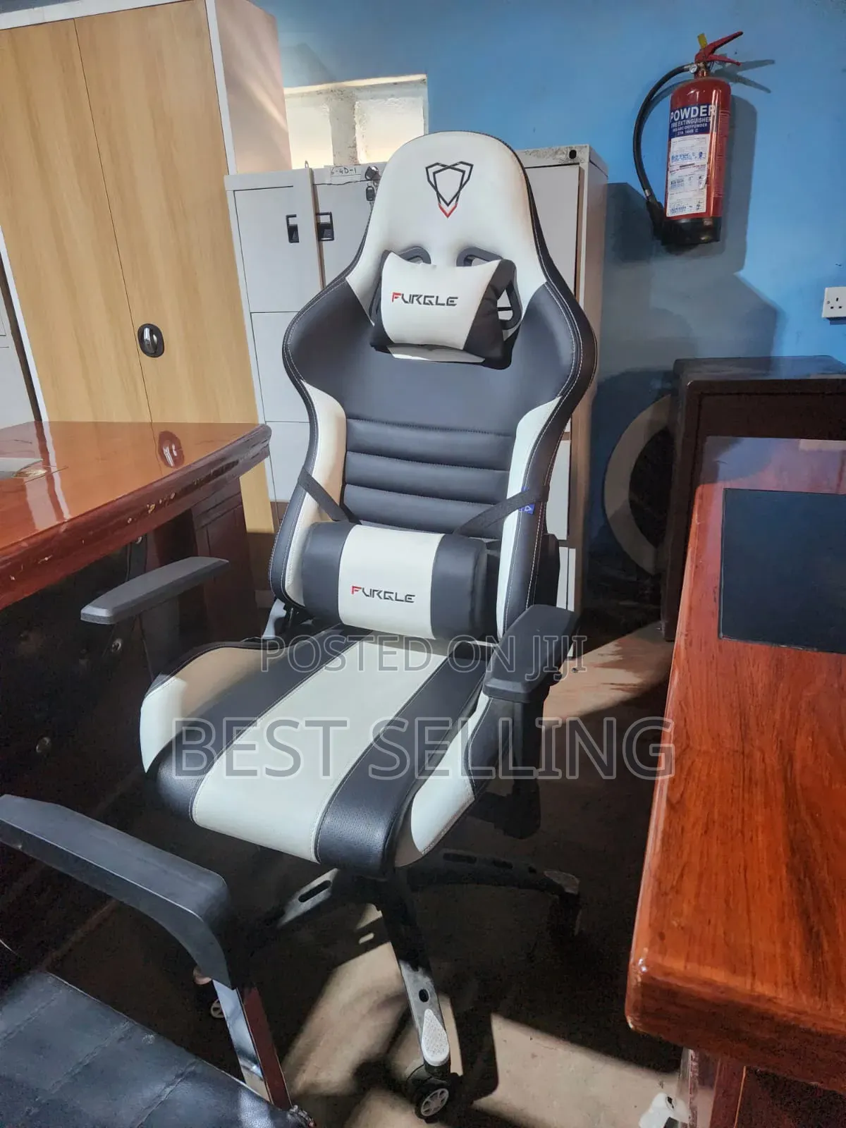 Classic White Black Gaming Chair
