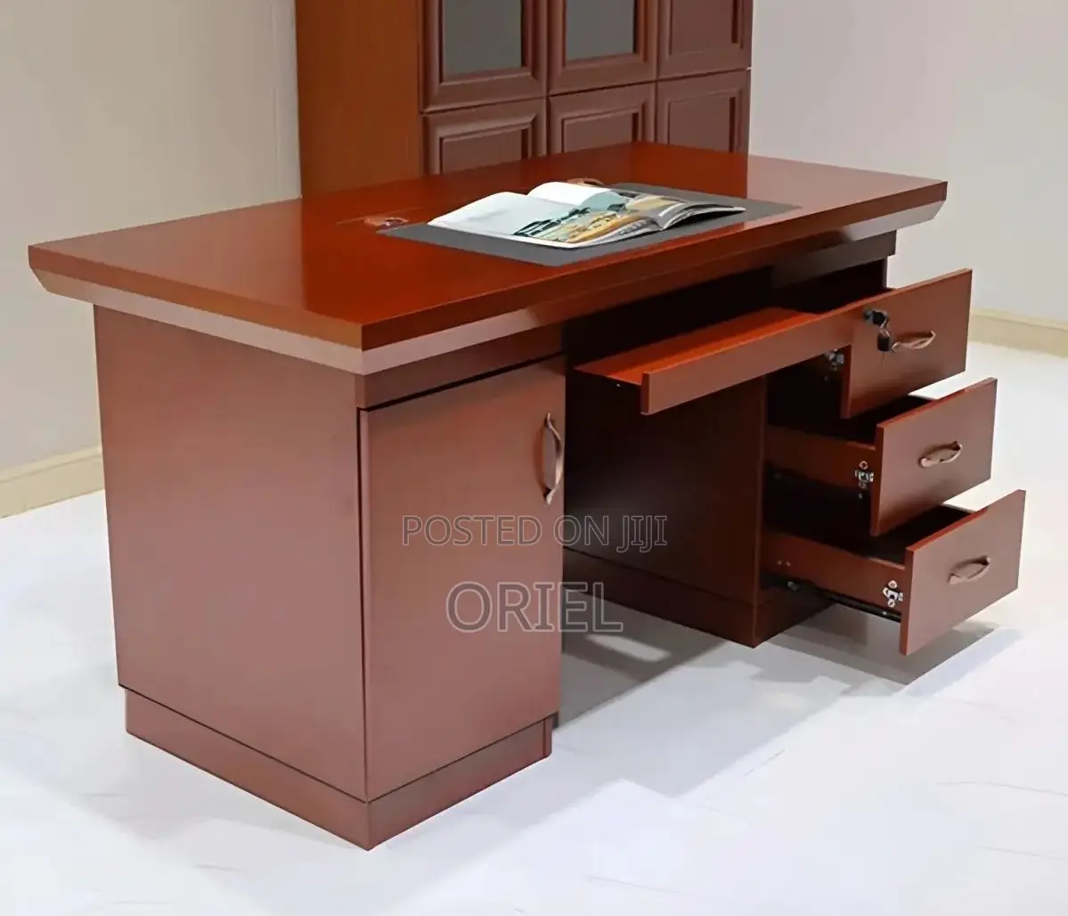 Office Desk : 1.2m Executive Mahogany Solid Wood Office Desk