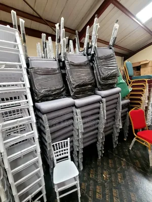 Chavalia Chairs