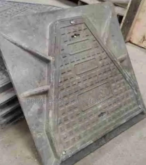 600×600mm Heavy Duty Manhole Cover
