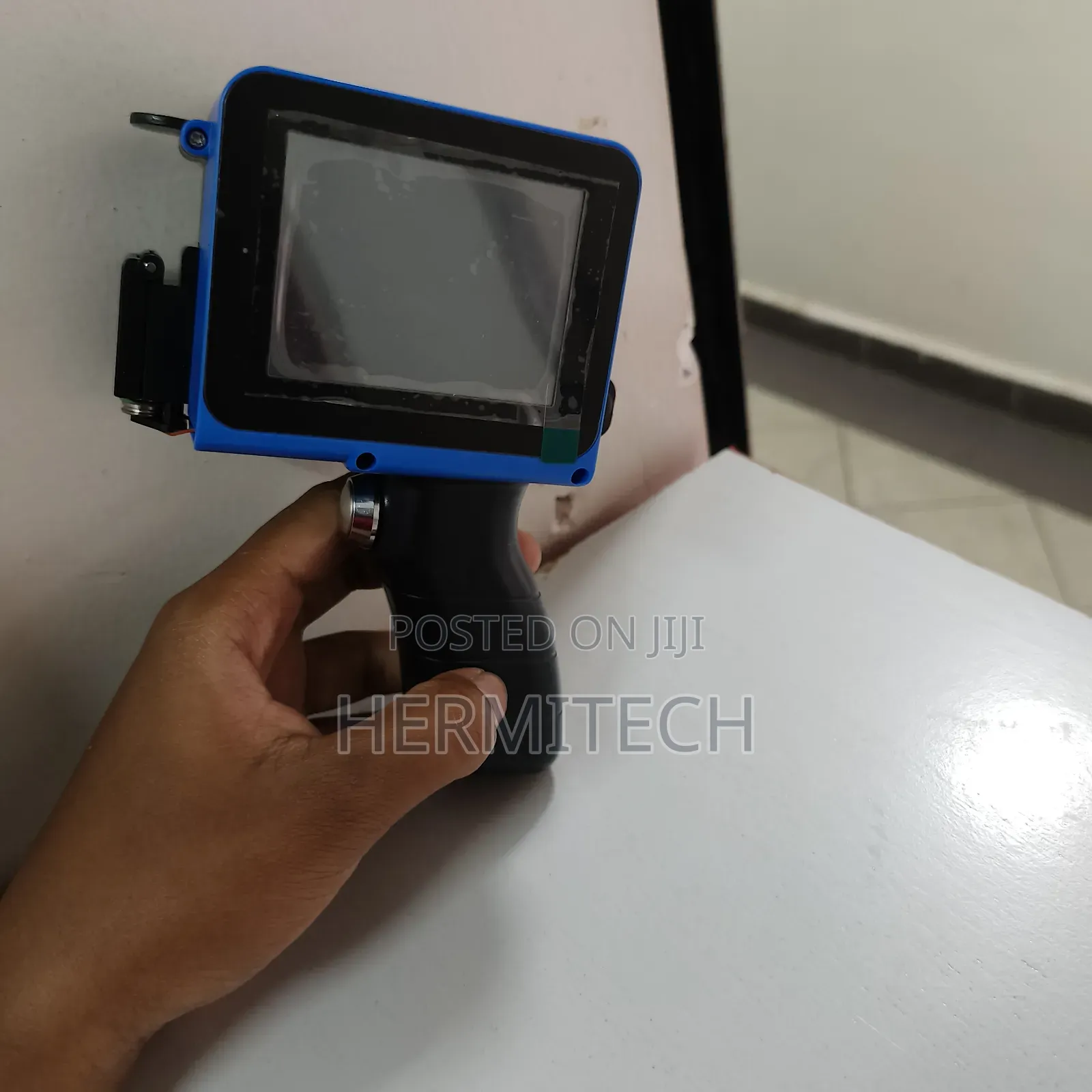 Mini Printer Coding Machine for Labelling Products and Surfaces