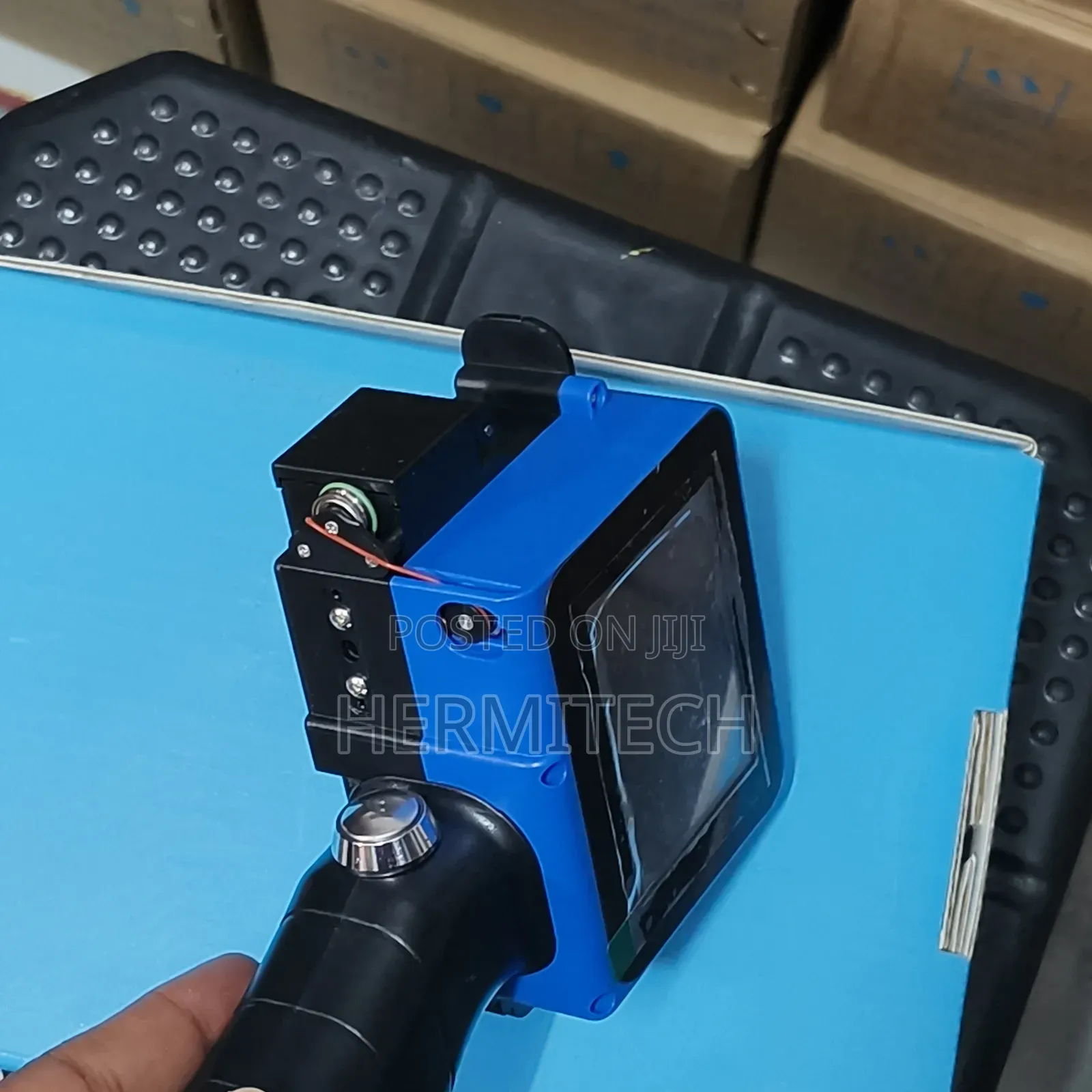 12.7mm Printing Size Handheld Inkjet Printer Coding Machine