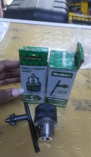 Drill Chuck and Key 10mm
