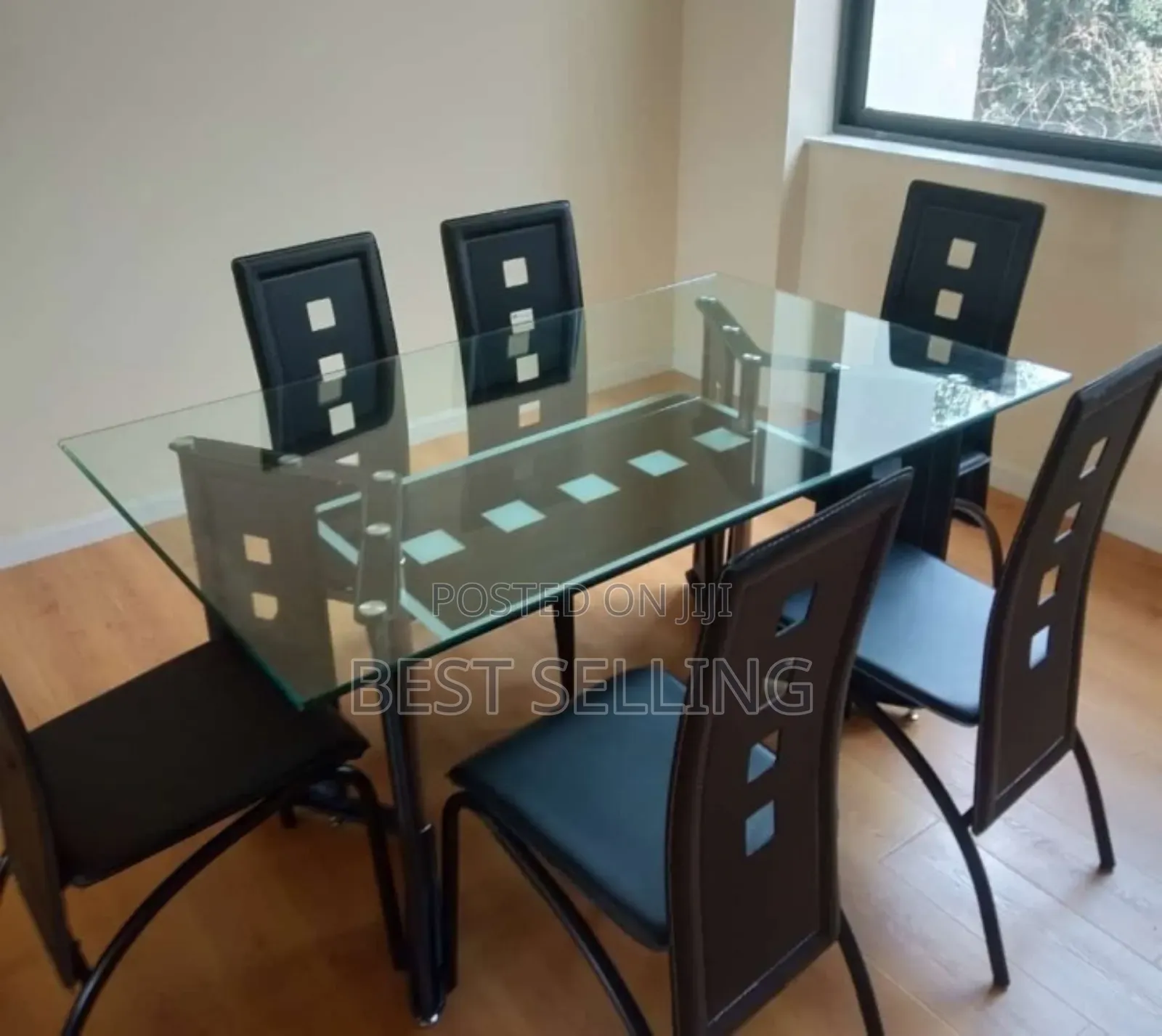 Best 6 Seater Dining Table