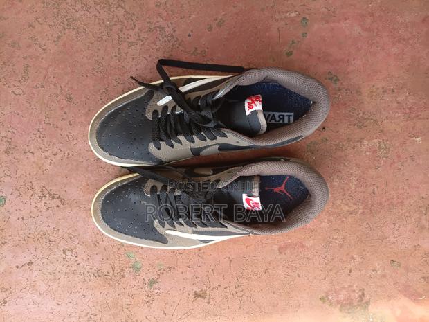 Quality Shoes on Sale - main view