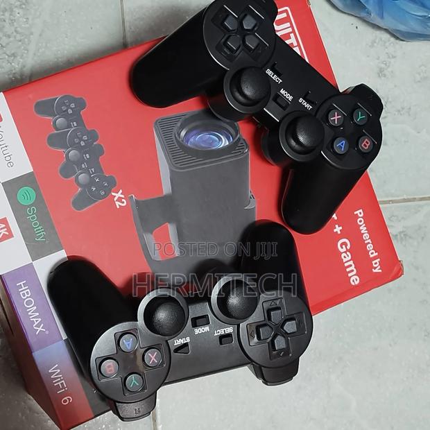  Resolution Gaming Projector With Two Gaming Consoles 