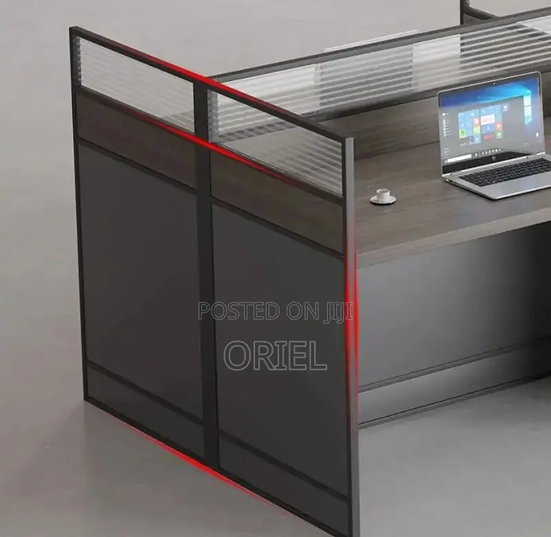 Office Workstation : 4-Way Collaborative Office Working Desk