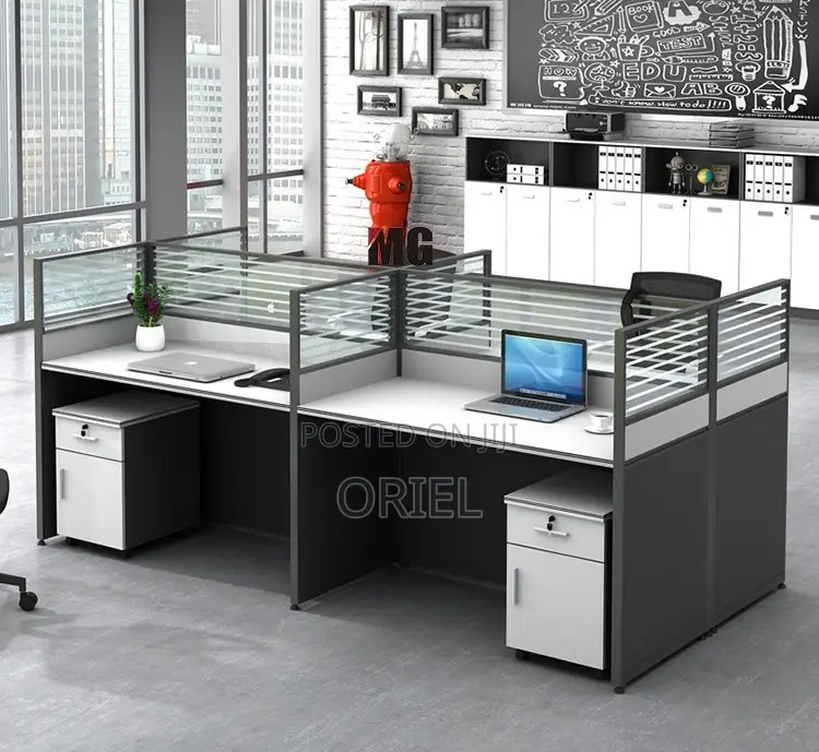 Office Workstation : 4-Way Collaborative Office Working Desk