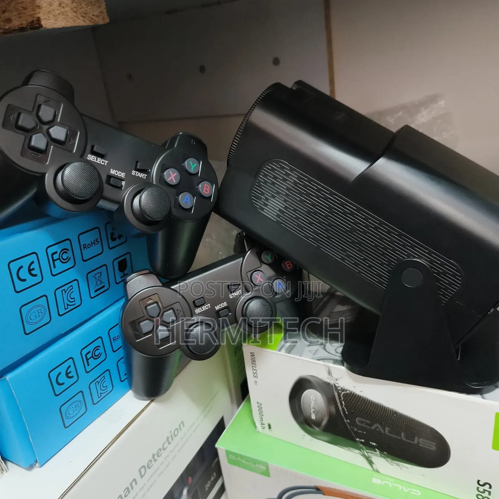 New Model Gaming Projector With Two Gaming Consoles Available in Stock