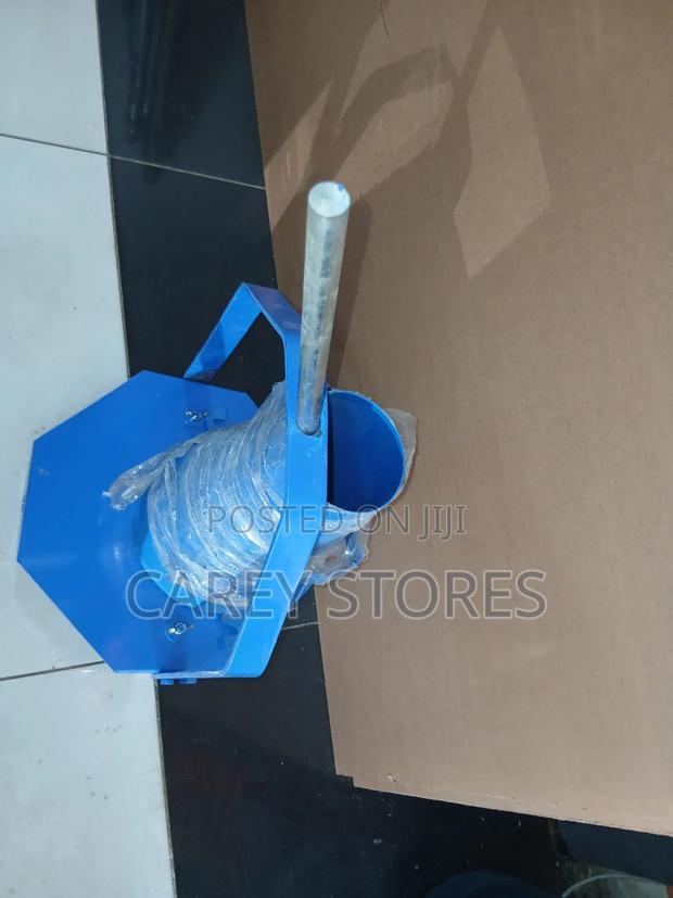 Slump Cone /Testing Kit - thumbnail 2