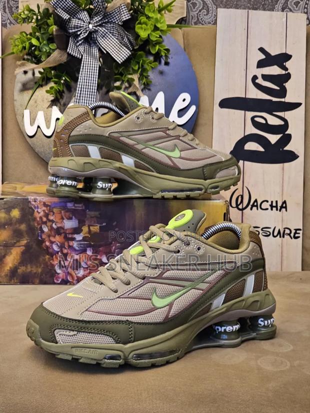 Nike Half Shox - main view