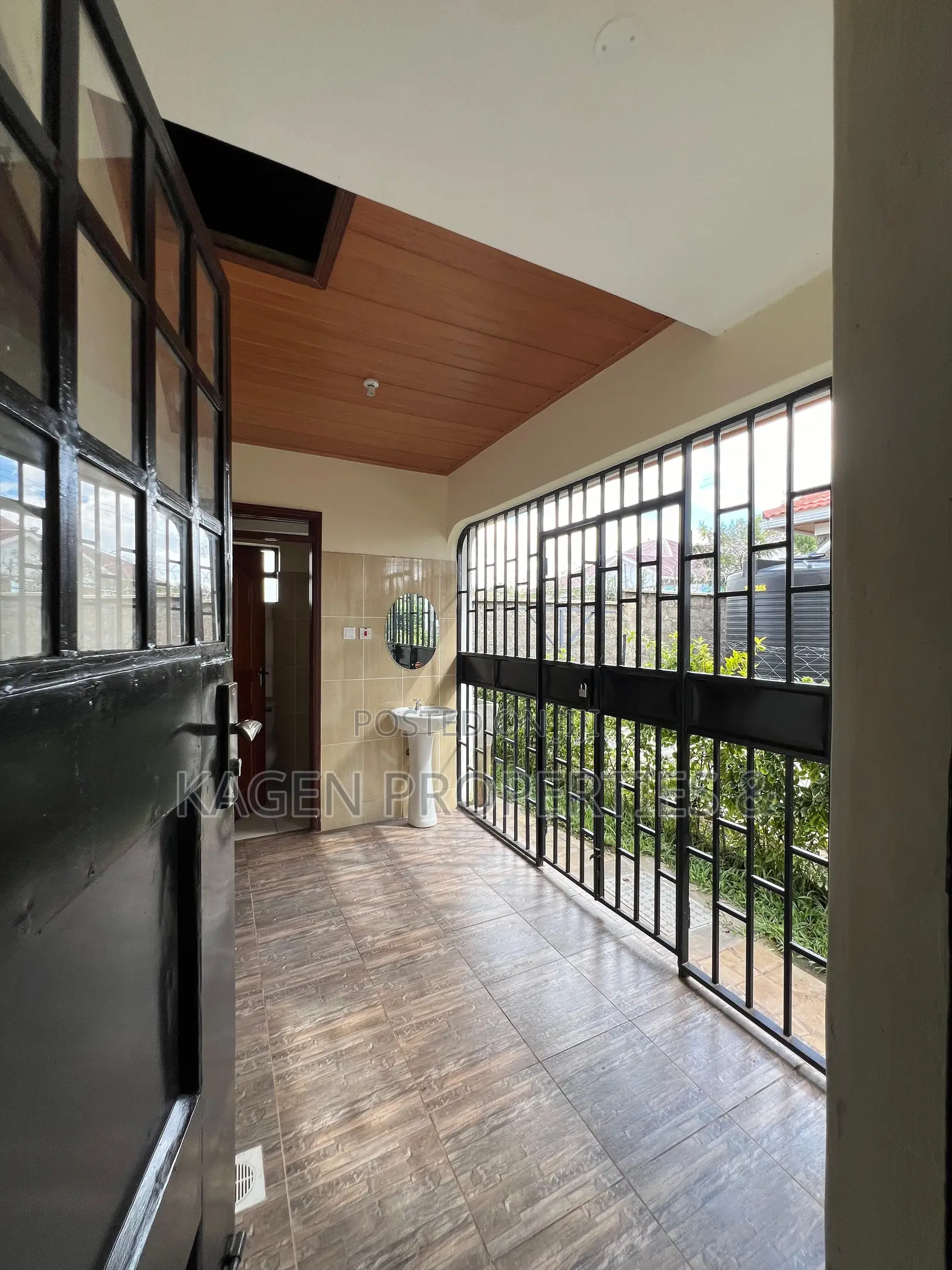 4bdrm Maisonette in Ol Keri for sale