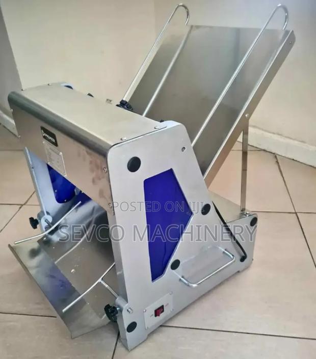 Heavy Duty Bread Slicer - main view