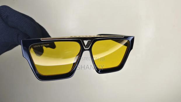 Louis Vuitton Sunglasses - thumbnail 4