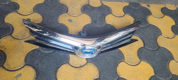 Toyota Fielder Hybrid 165 Grill