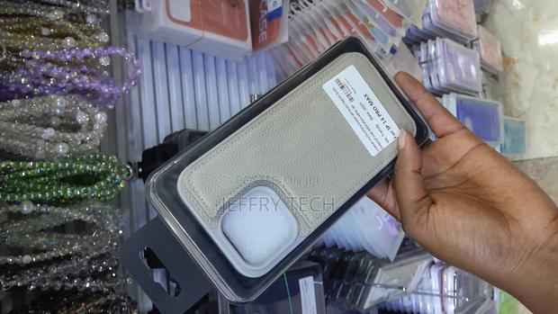 Node Pu Smooth Leather Back Case for iPhone 14 Pro Max -White - thumbnail 3