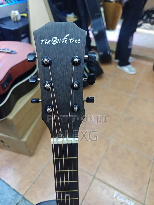 Malt Acoustic Guitar - thumbnail 3