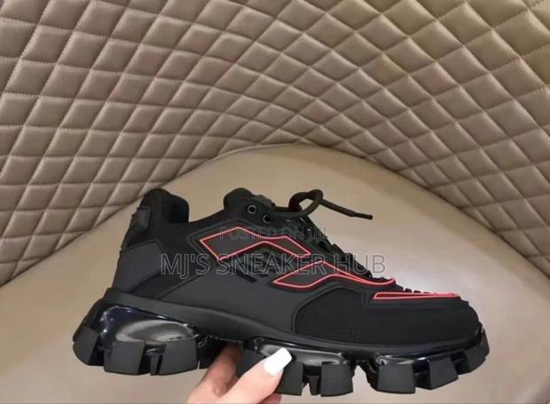 Prada (Cloudburst Thunder) - thumbnail 3