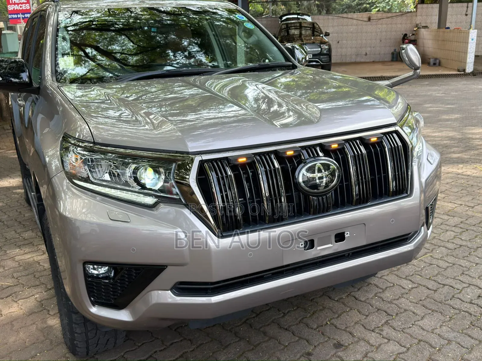 Toyota Land Cruiser Prado 2.8 2022 Gray