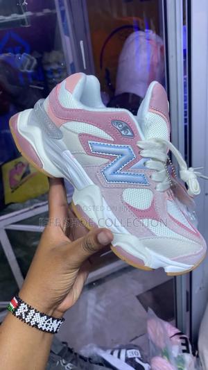 Newbalance 9060 Pink - main view