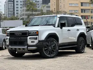 Toyota Land Cruiser Prado 2024 White