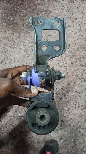 Axio New Model Gearbox Mounting