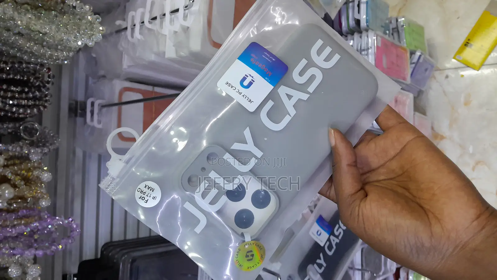 Huskii iPhone 17 Pro Max Jelly Color Matte Feel Pc Hybrid Tpu Case