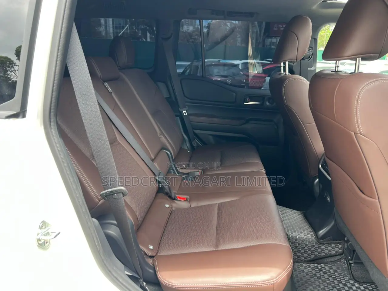 Toyota Land Cruiser Prado 2024 White