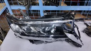 Land Cruiser Prado 2015 Headlights