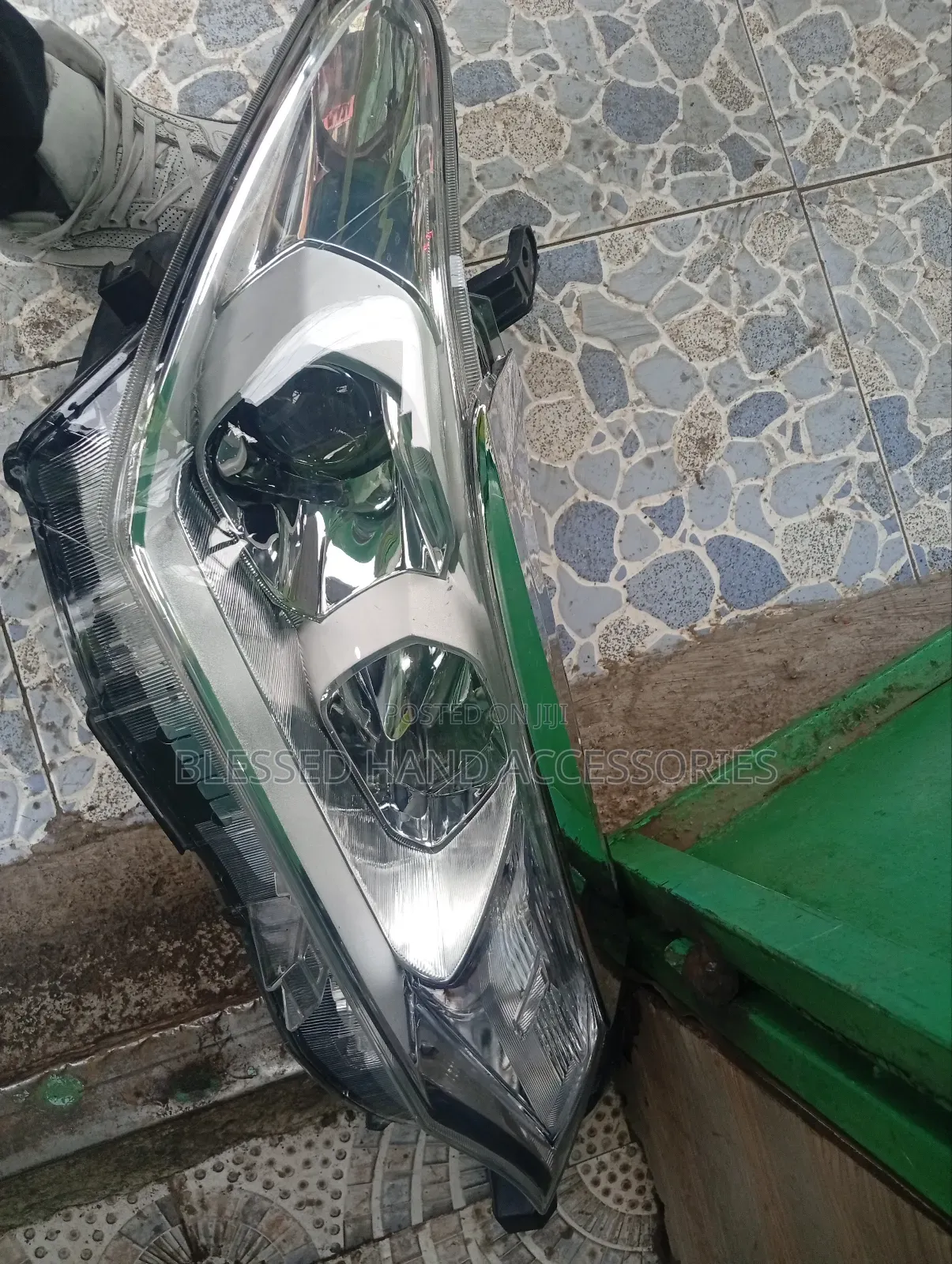 Headlight Fielder 2018,Axio 2018 Non Xenon