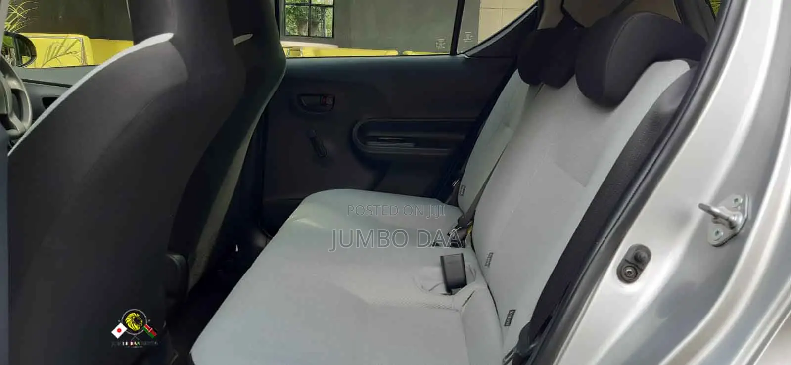 Toyota Aqua 2017 Silver