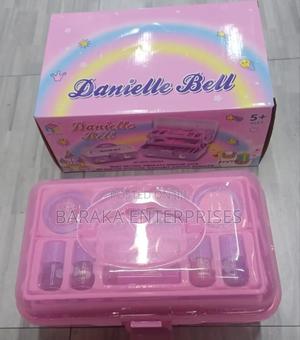 *Danielle Make Up* - main view