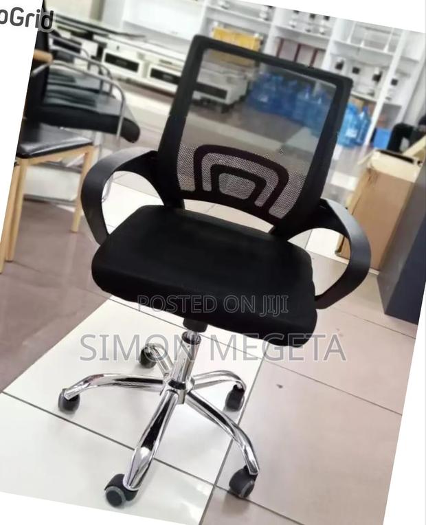 Brand New Secretarial Mesh Office Chair Lumber Support