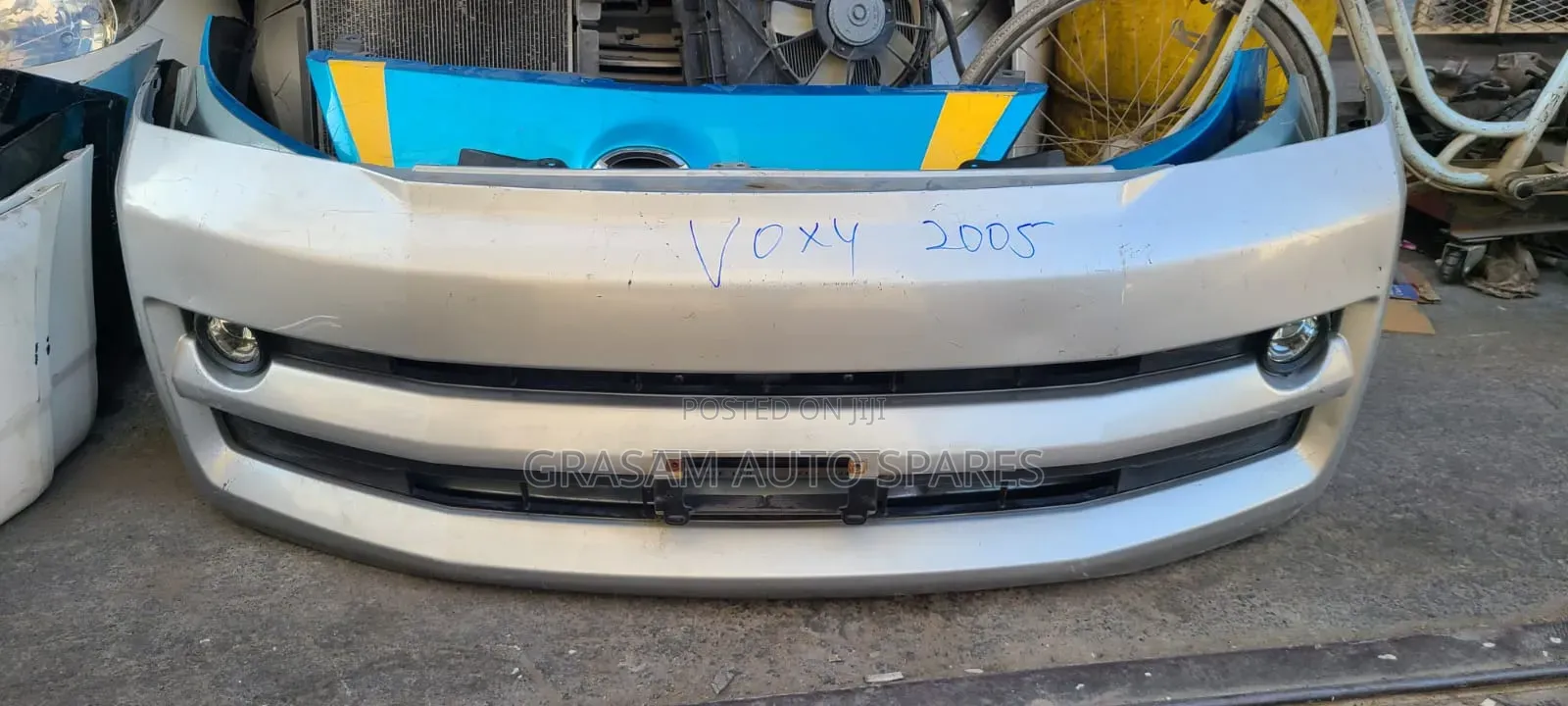 Toyota Voxy 2005 Front Bumper