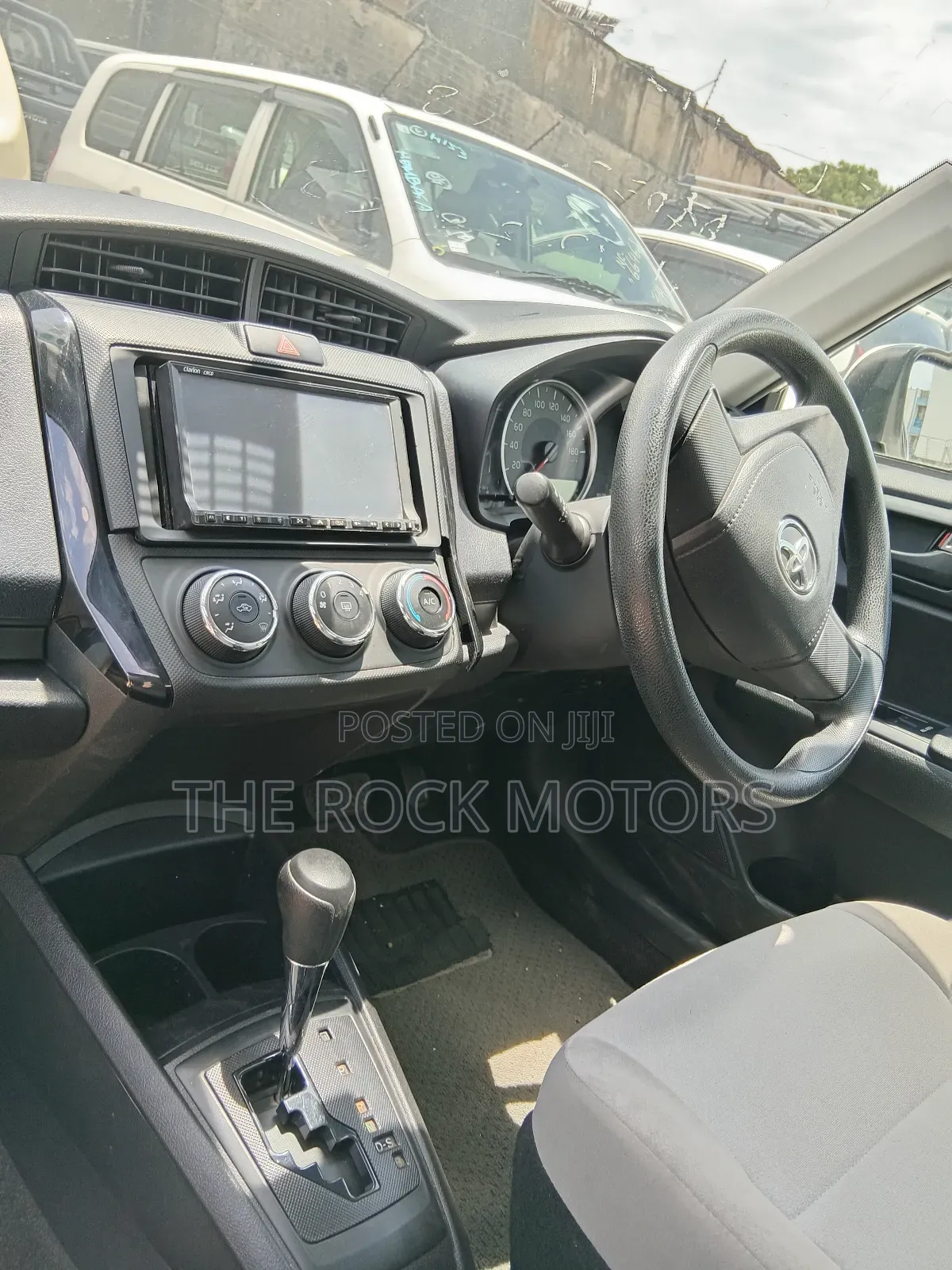 Toyota Axio 2018 White